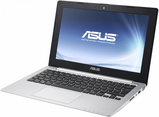 Замена петель на ноутбуке Asus X201E